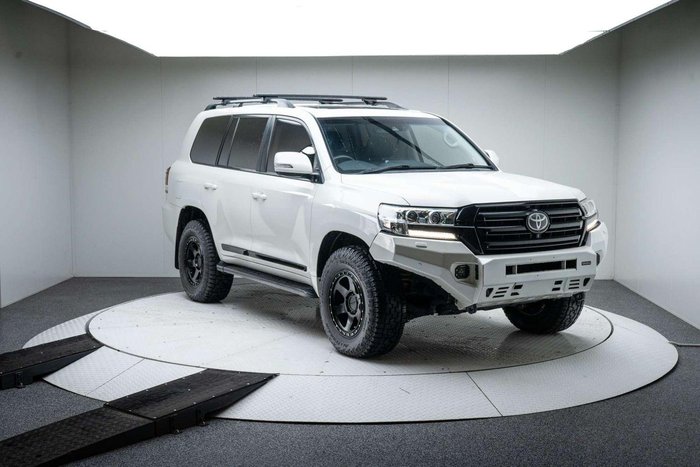 2016 Toyota Landcruiser