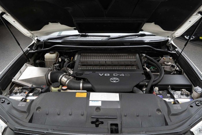 2016 Toyota Landcruiser