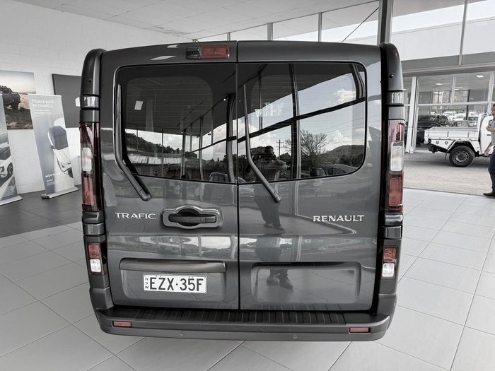 2023 Renault Trafic Premium