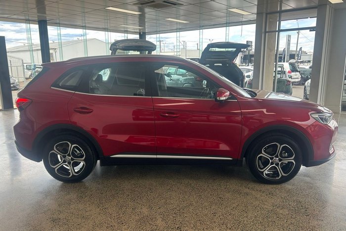 2025 MG ZS Essence Turbo