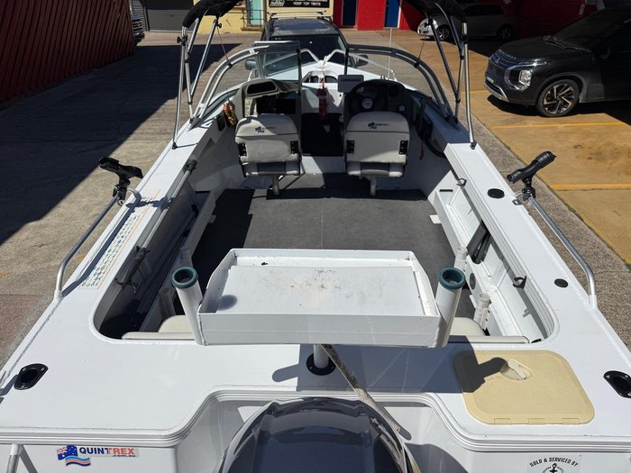 2020 QUINTREX 481 Fishabout