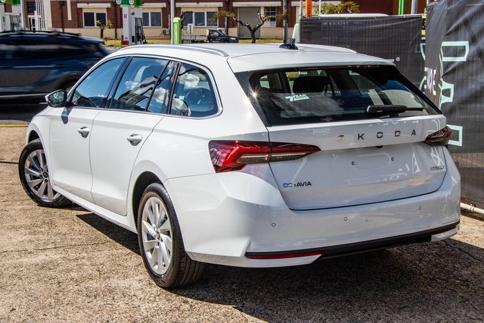 2026 SKODA Octavia Select mHEV