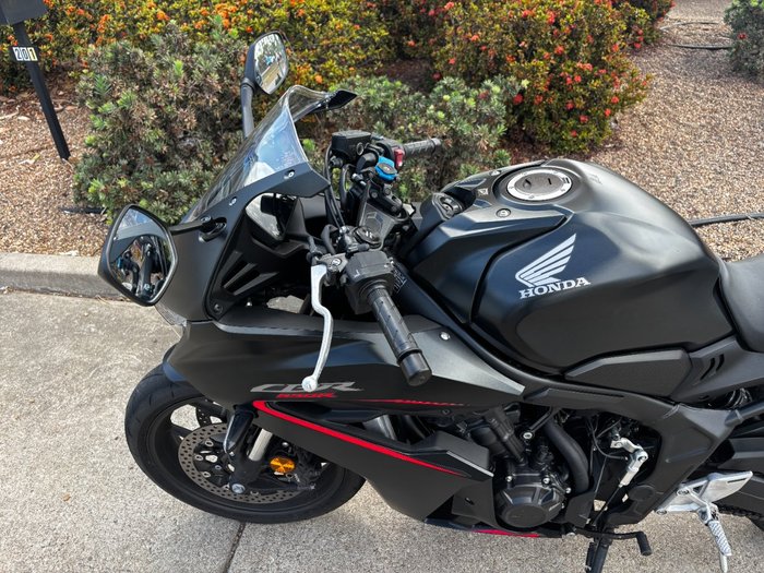 2024 Honda CBR650R Black