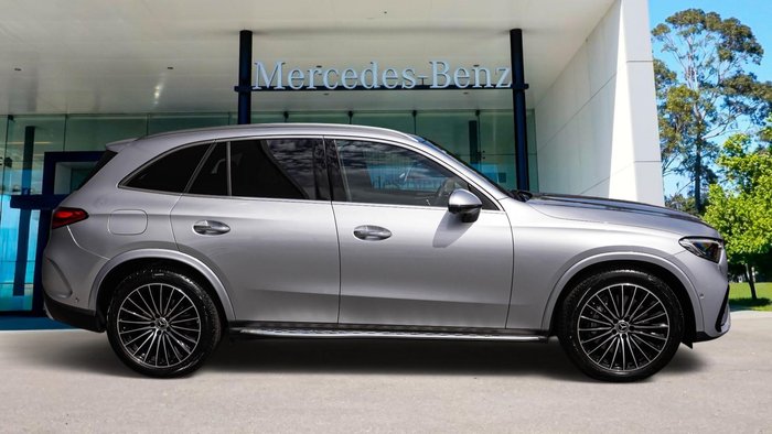 2025 Mercedes-Benz GLC-Class