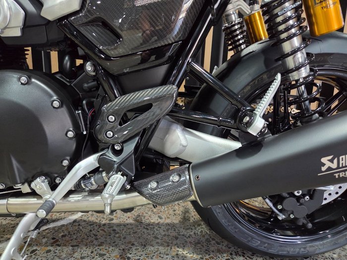 2027 Triumph 2027 Triumph 1200CC Speed Twin 1200 TFC Black