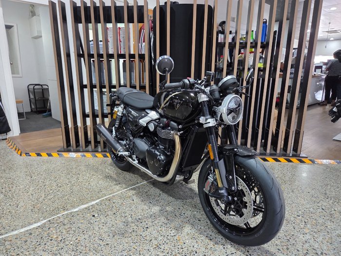 2027 Triumph 2027 Triumph 1200CC Speed Twin 1200 TFC Black
