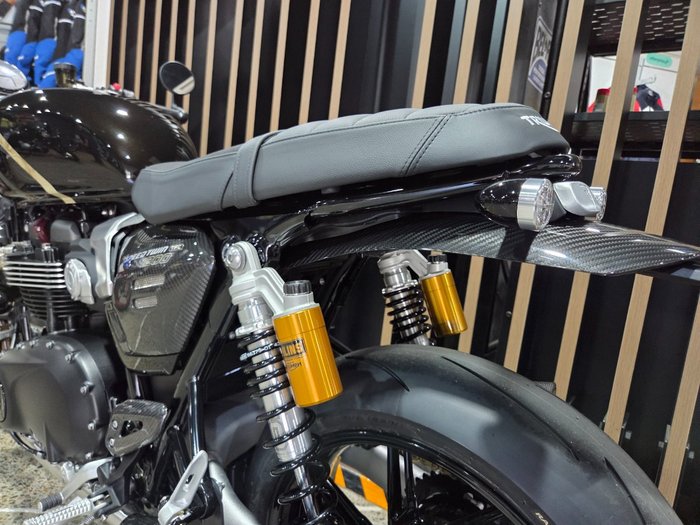 2027 Triumph 2027 Triumph 1200CC Speed Twin 1200 TFC Black