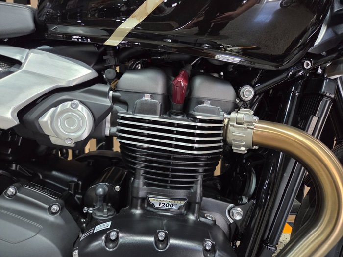 2027 Triumph 2027 Triumph 1200CC Speed Twin 1200 TFC Black