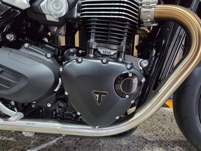 2027 Triumph 2027 Triumph 1200CC Speed Twin 1200 TFC Black