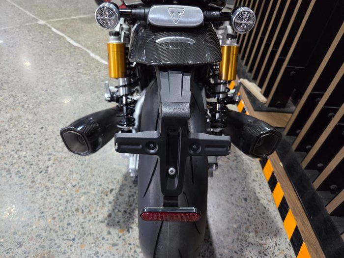 2027 Triumph 2027 Triumph 1200CC Speed Twin 1200 TFC Black