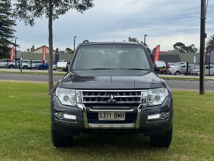 2016 Mitsubishi Pajero GLX