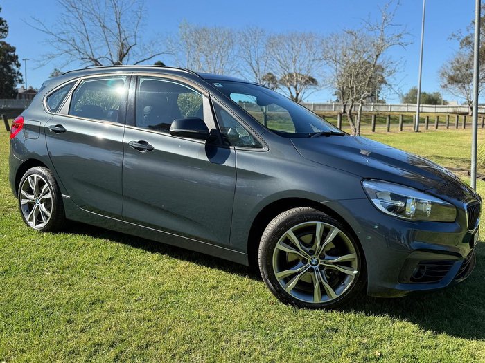 2015 BMW 2 Series 218i Sport Line