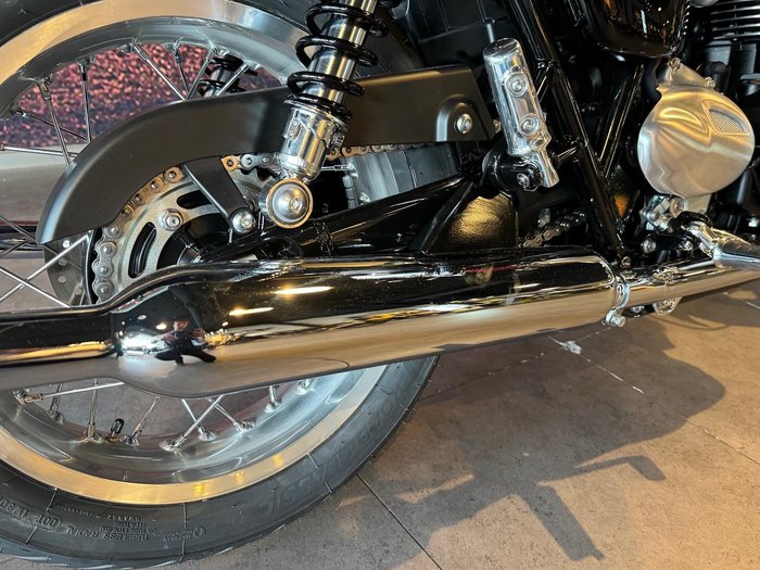 2026 Triumph Bonneville T120 Bonneville Red