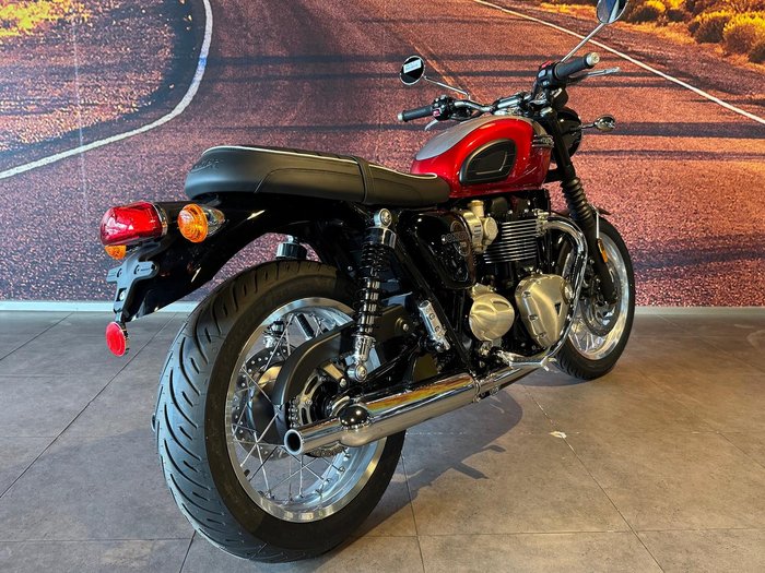 2026 Triumph Bonneville T120 Bonneville Red