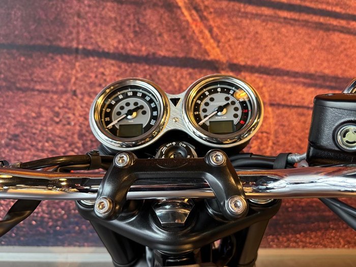 2026 Triumph Bonneville T120 Bonneville Red