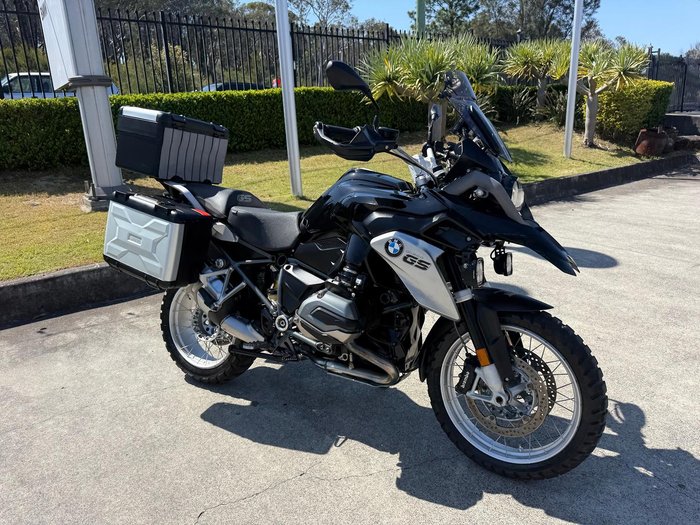 2016 BMW