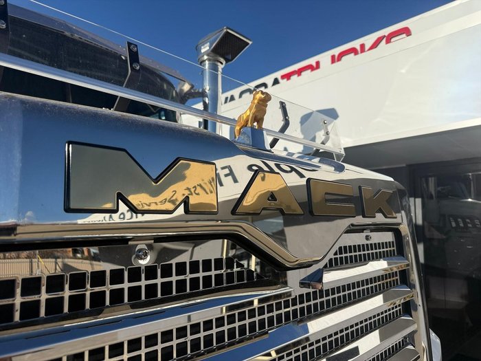 2025 Mack Trident