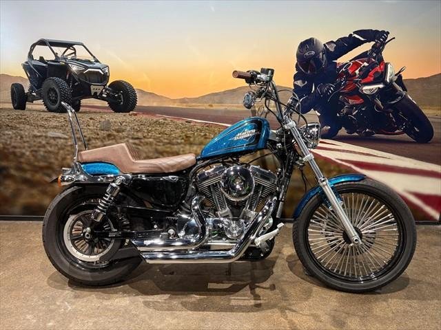 2015 Harley-Davidson Seventy-Two (XL1200V)