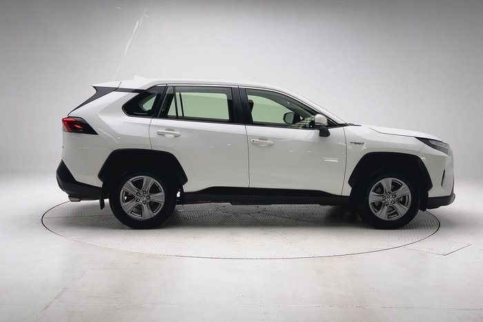 2022 Toyota RAV4 GX