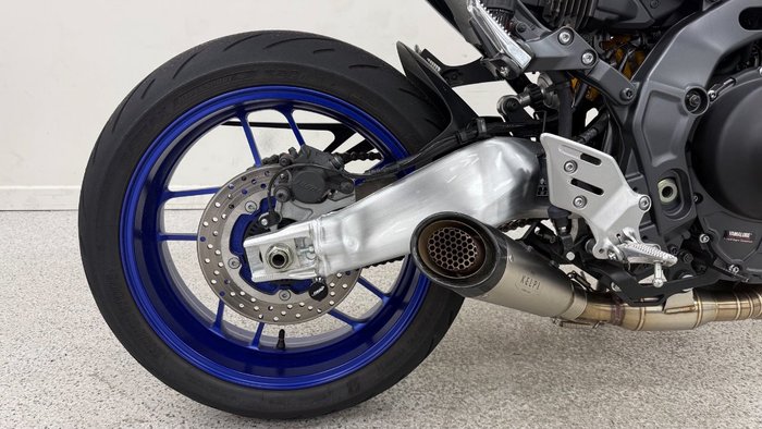 2024 YAMAHA MT-09A SP (MT-09SP) Silver
