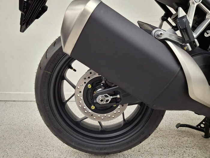 2026 Honda CB1000 HORNET SP Red