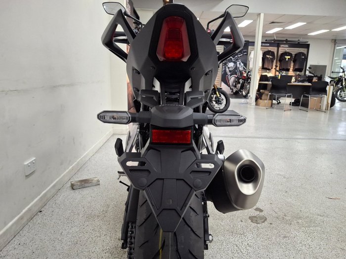 2026 Honda CB1000 HORNET SP Red