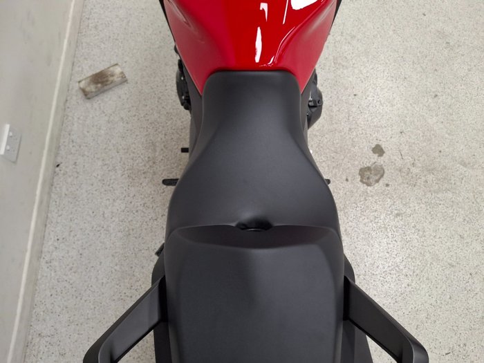 2026 Honda CB1000 HORNET SP Red