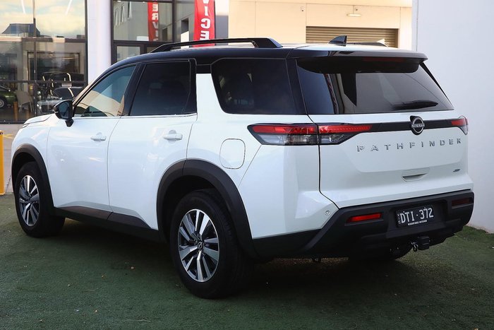 2024 Nissan Pathfinder Ti