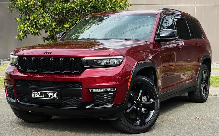 2023 Jeep Grand Cherokee Night Eagle