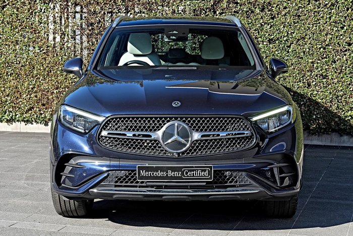 2023 Mercedes-Benz GLC-Class GLC300