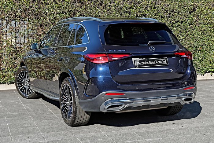2023 Mercedes-Benz GLC-Class GLC300