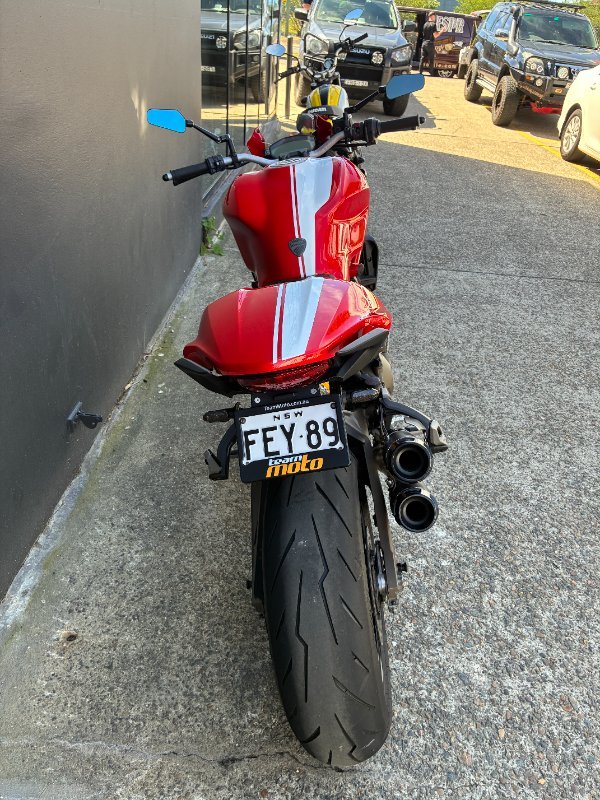 2017 Ducati MONSTER 821 RED