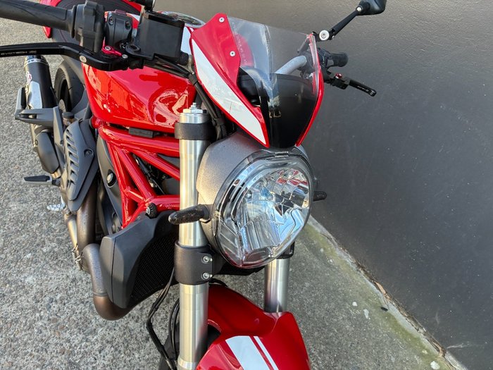 2017 Ducati MONSTER 821 RED