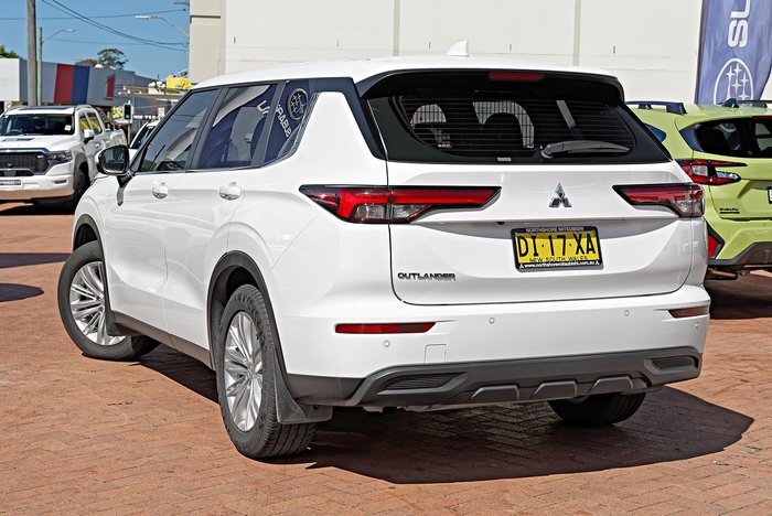 2023 Mitsubishi Outlander