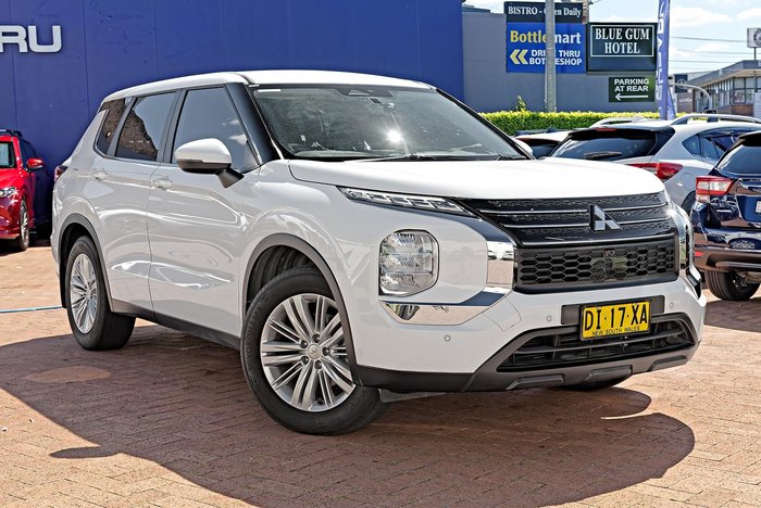 2023 Mitsubishi Outlander