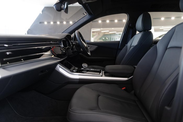 2026 Audi Q7 TFSI 185kW S line edition