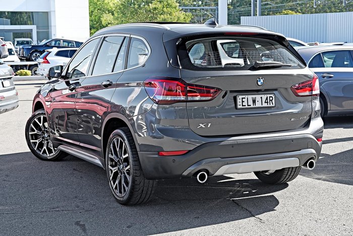 2021 BMW X1 sDrive20i