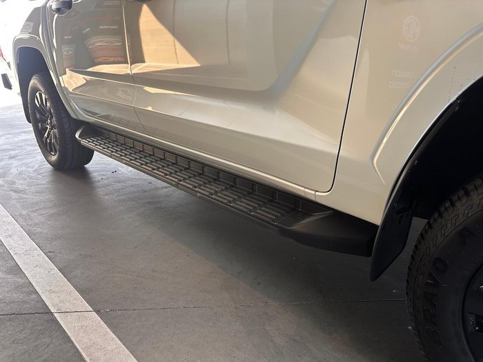 2026 Mitsubishi Triton GLX-R