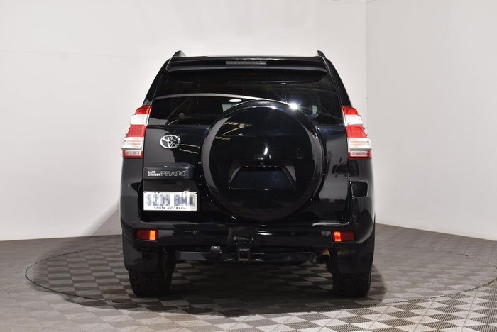2017 Toyota Landcruiser Prado VX