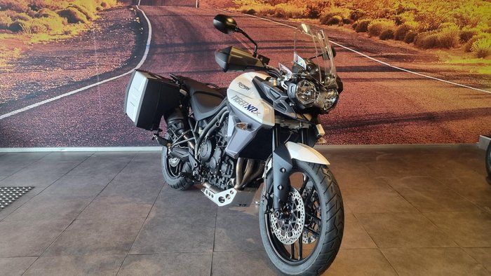 2016 Triumph Tiger 800 XRx Low Tiger White