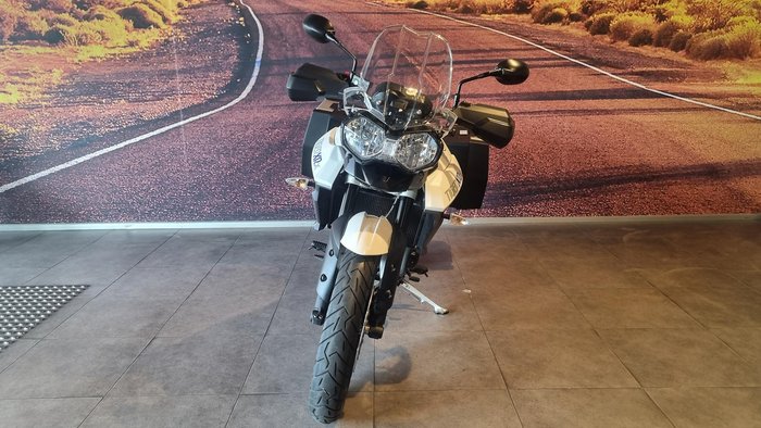 2016 Triumph Tiger 800 XRx Low Tiger White