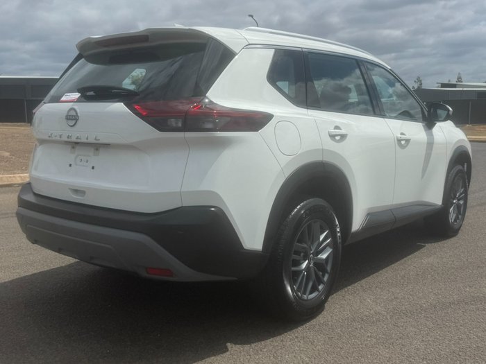 2024 Nissan X-TRAIL ST