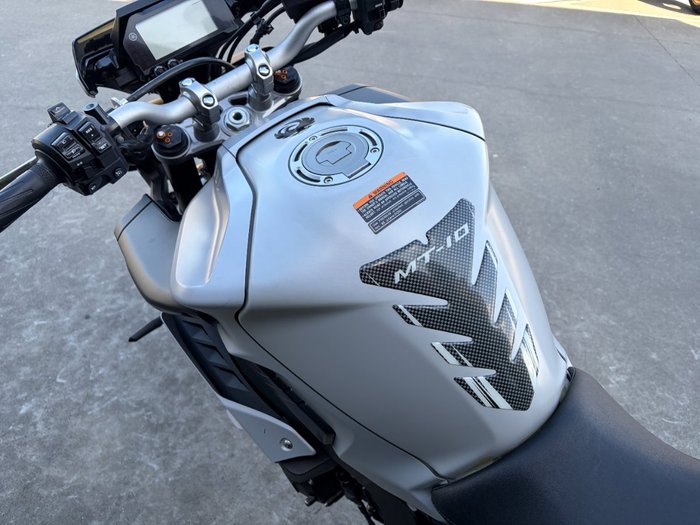 2019 Yamaha MT-10A Silver