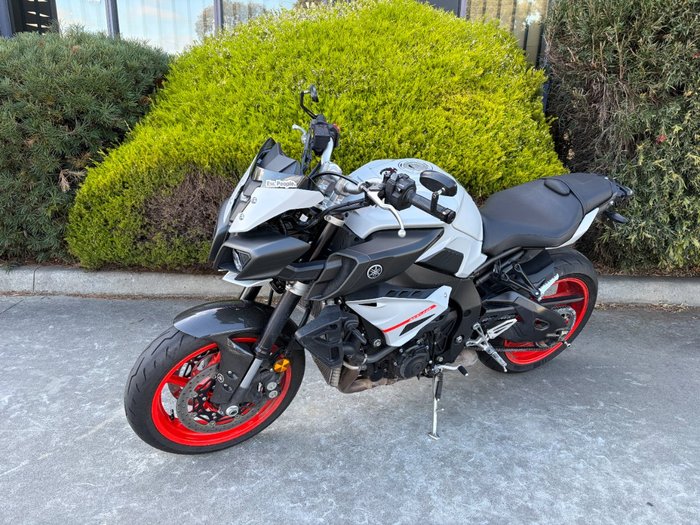 2019 Yamaha MT-10A Silver