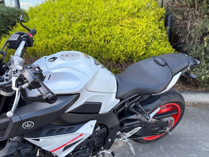 2019 Yamaha MT-10A Silver