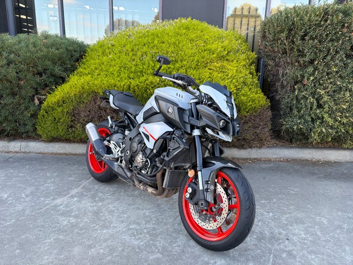 2019 Yamaha MT-10A Silver