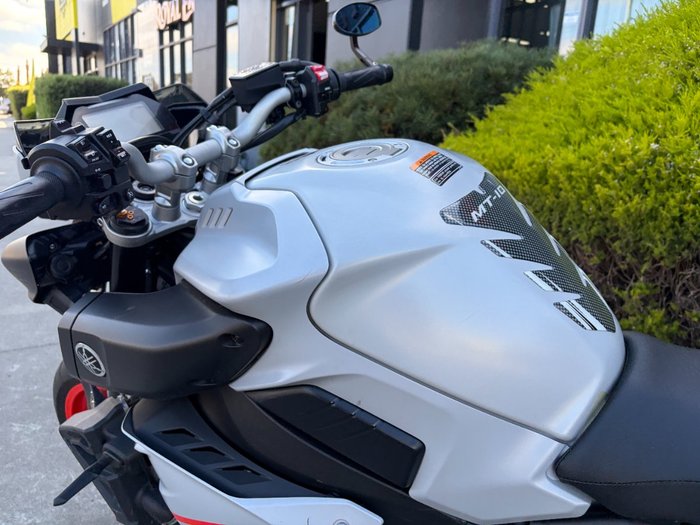 2019 Yamaha MT-10A Silver