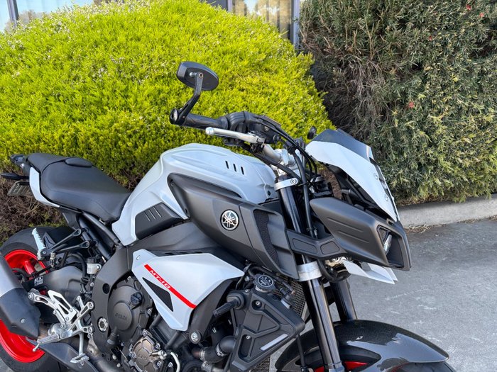 2019 Yamaha MT-10A Silver