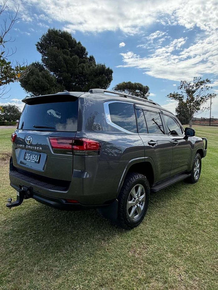 2024 Toyota Landcruiser