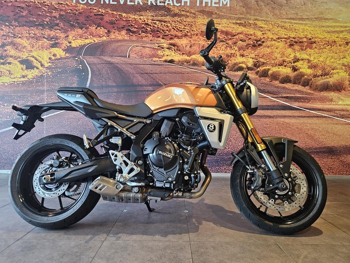 2026 Suzuki GSX-8T GSX-S Gold